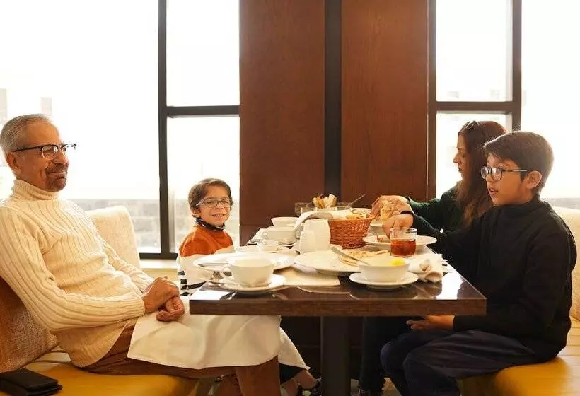 هتل Pc Legacy Hunza