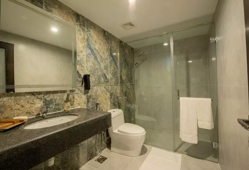 هتل Pc Legacy Hunza