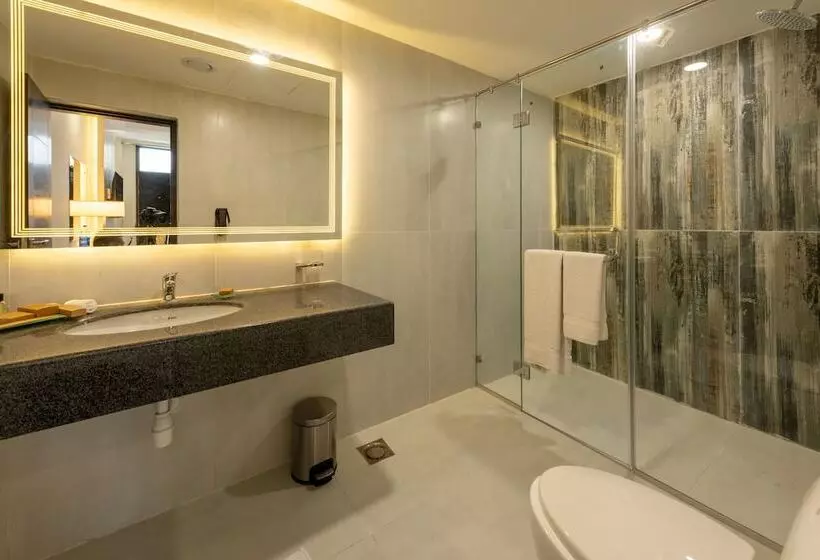 هتل Pc Legacy Hunza