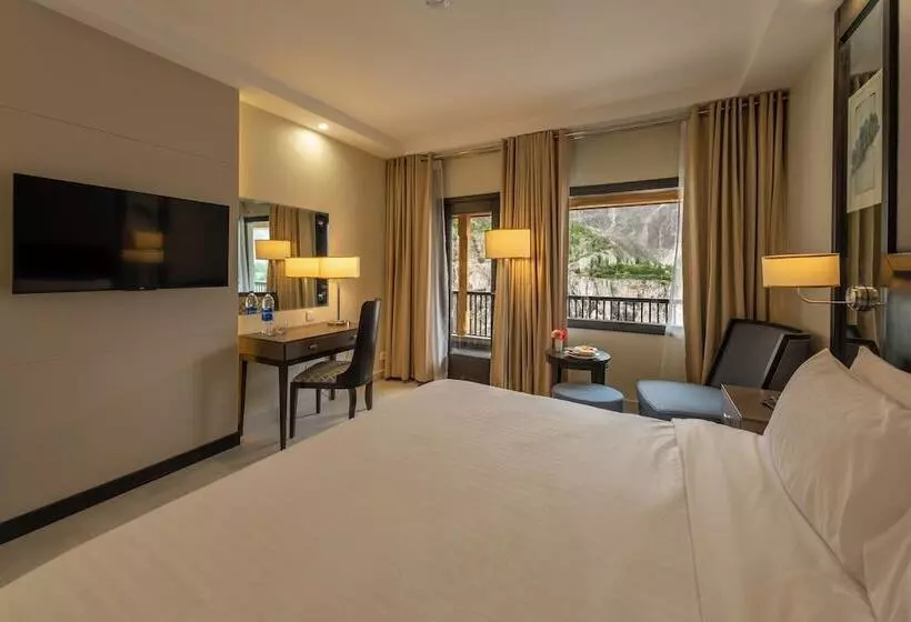 هتل Pc Legacy Hunza