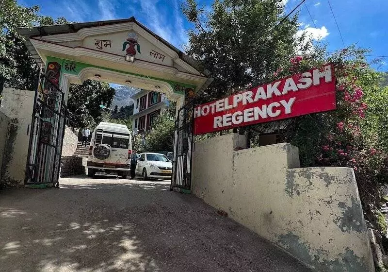 ホテル Prakash Regency Sangla