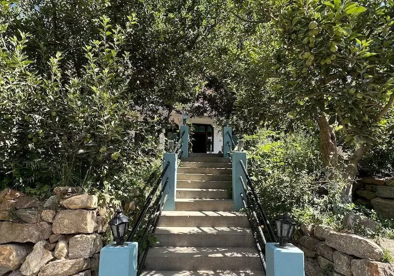 ホテル Prakash Regency Sangla