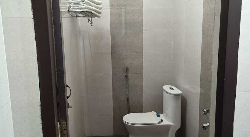 בית מלון כפרי Pvk Residency Tirupati