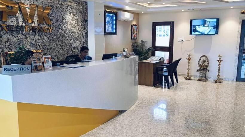 בית מלון כפרי Pvk Residency Tirupati