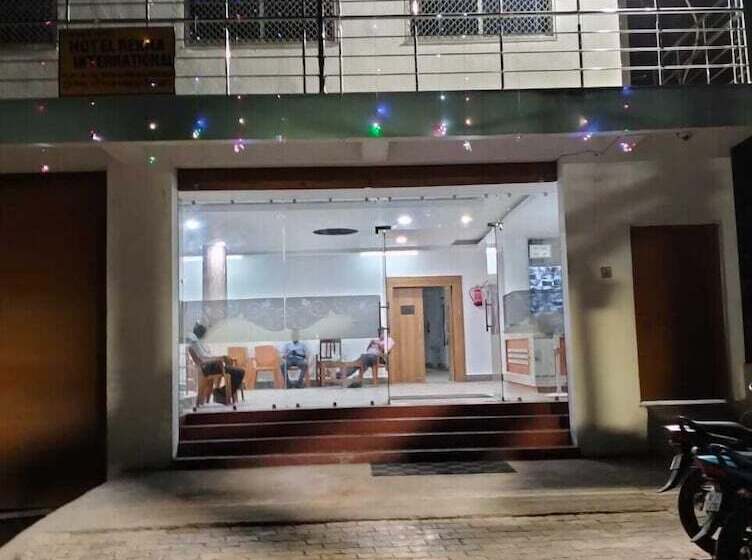 Hotel Rekha International
