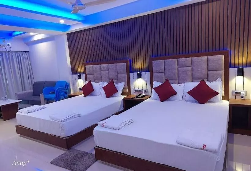 ホテル Royal Gitanjali Resort &spa