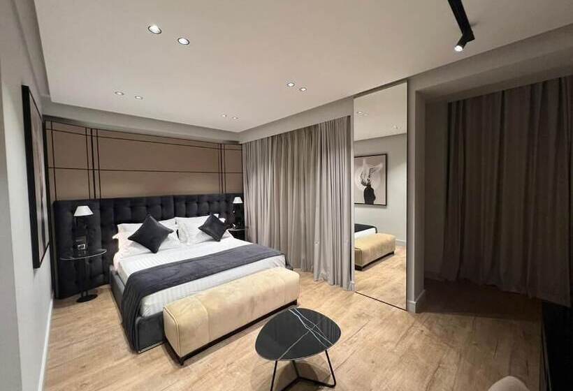 ホテル Rozafa Palace