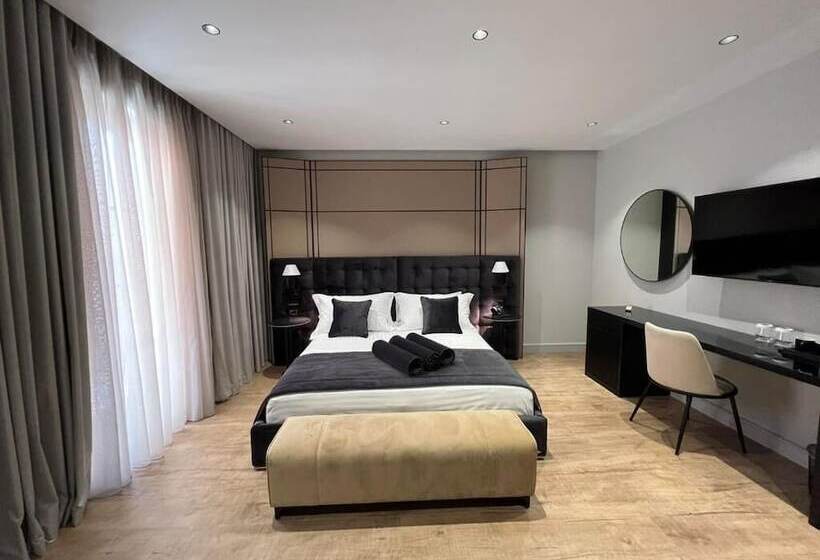 ホテル Rozafa Palace