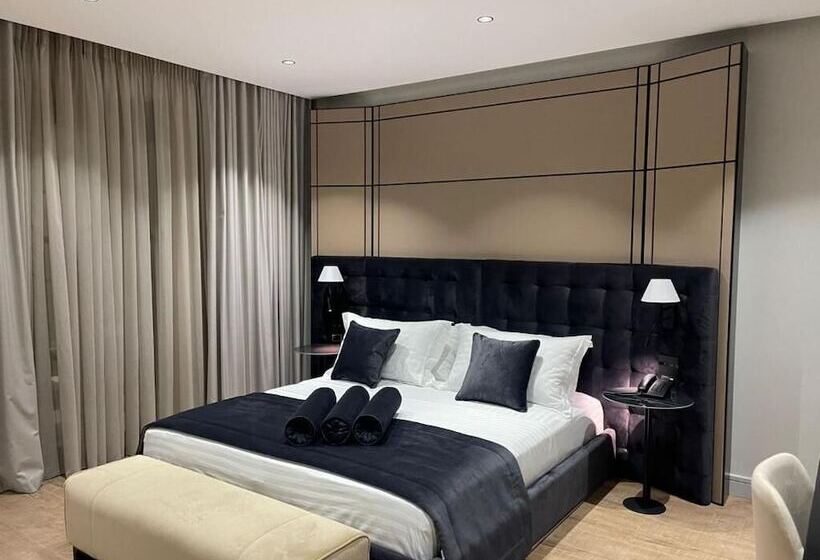 ホテル Rozafa Palace