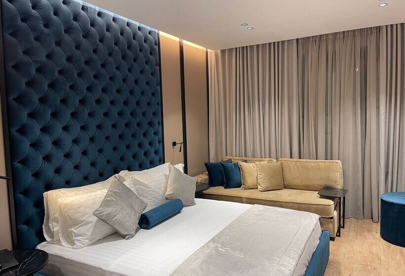 ホテル Rozafa Palace