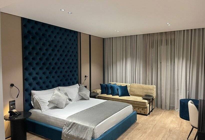 ホテル Rozafa Palace