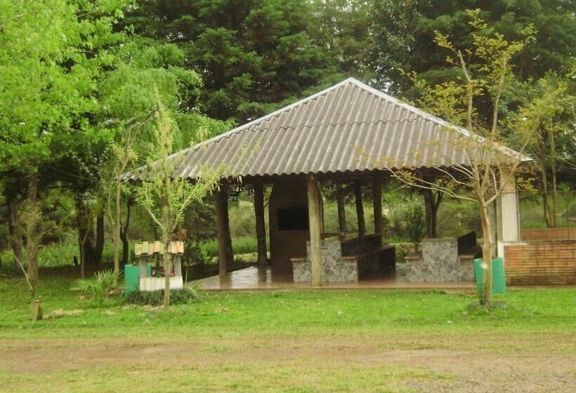 Сельский отель Harry World Parque