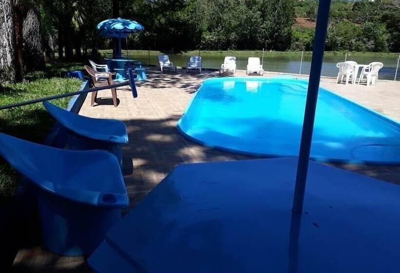 Сельский отель Harry World Parque