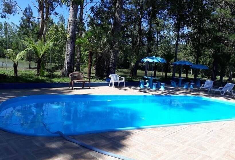 Сельский отель Harry World Parque