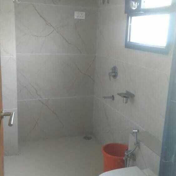 בית מלון כפרי Shelke Mama's Lodging & Resorts