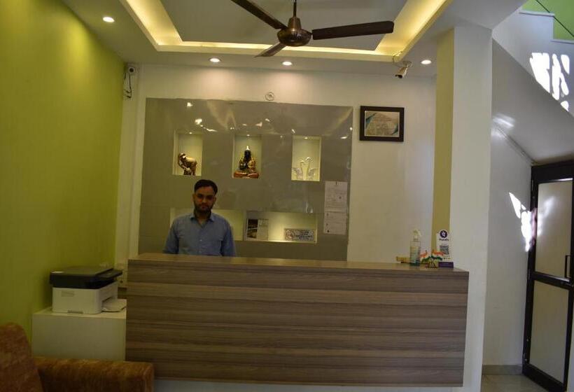 Tapasthali By Meera Hotels