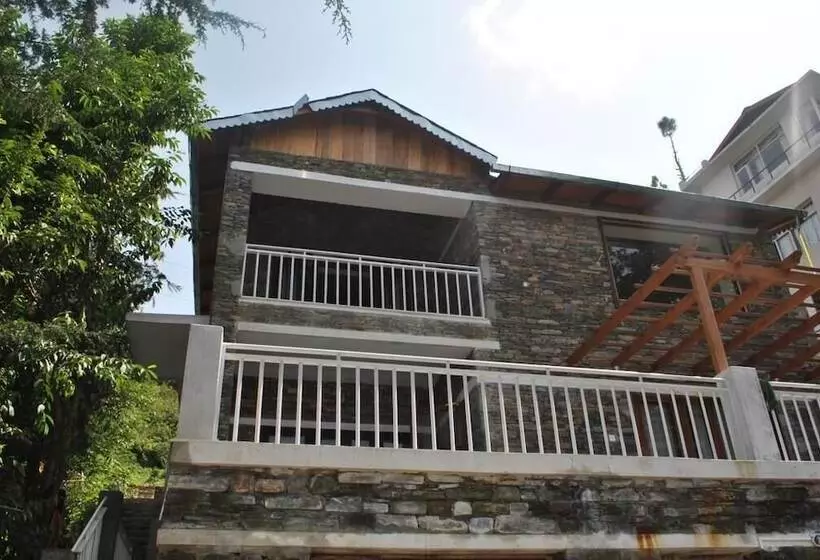 ホテル The Himalayan Lodge