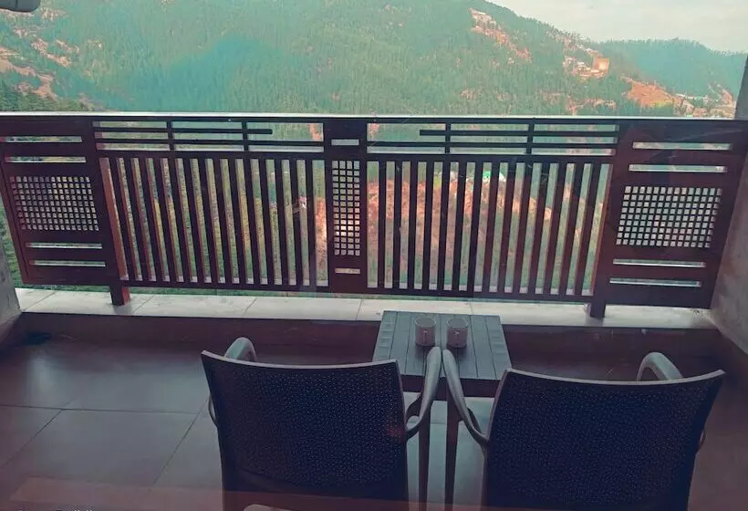 Hotelli The Jungle Mountain Retreat