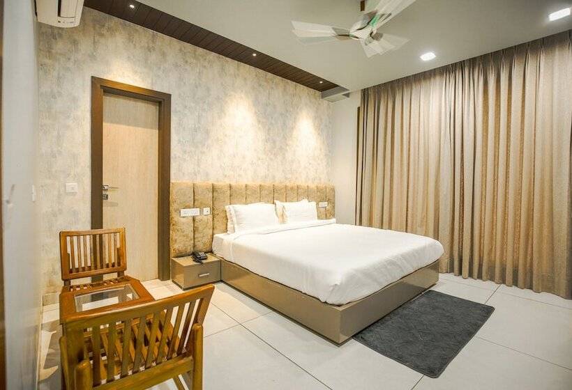 בית מלון כפרי The Reef