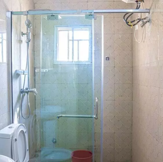 هتل Utobert Apartments Abuja