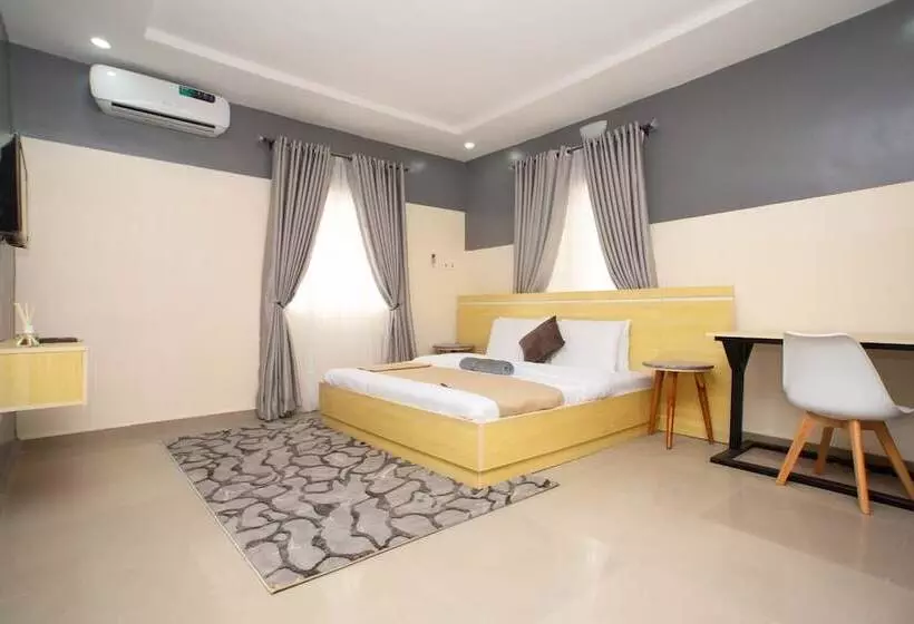هتل Utobert Apartments Abuja