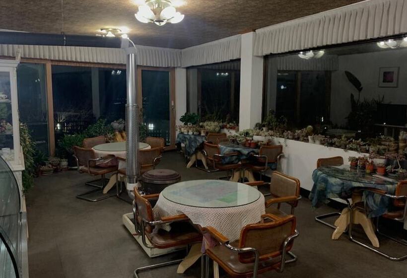 Motel Yangyang Seorak Hot Spring