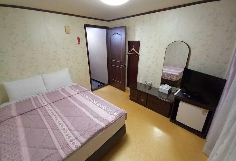 Motel Yangyang Seorak Hot Spring