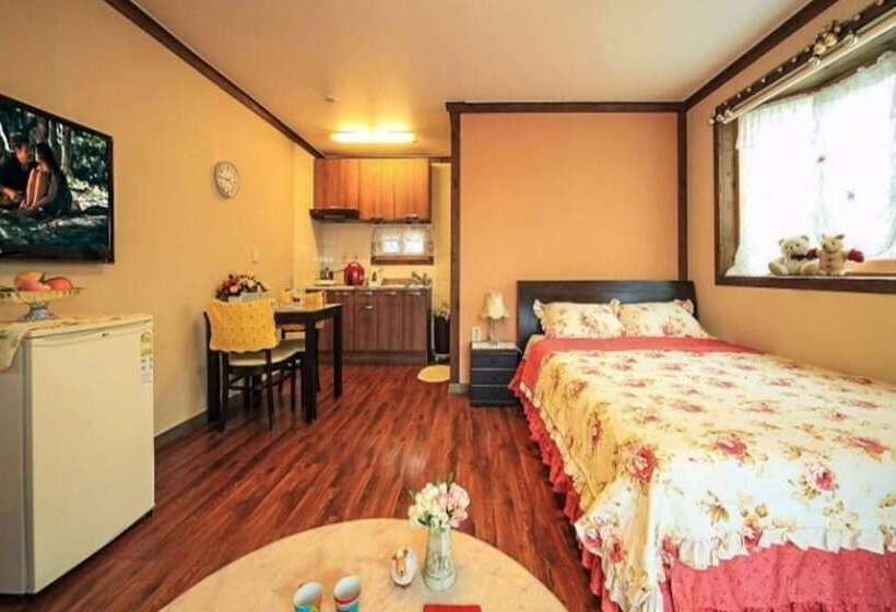 Gangneung Gyeongpo Hasla Pension