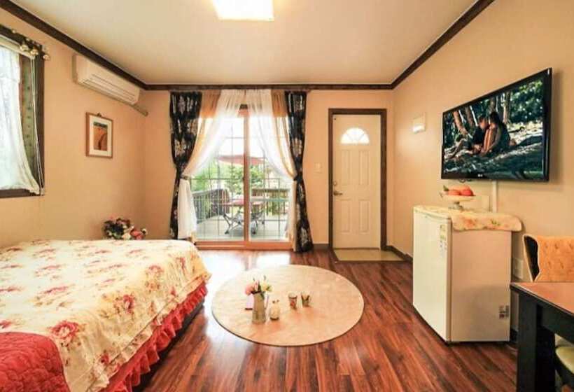 Gangneung Gyeongpo Hasla Pension