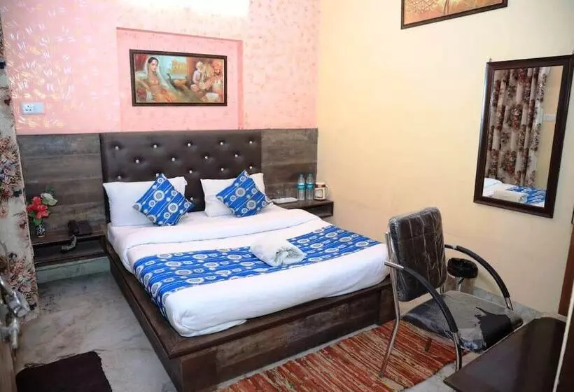 هتل Eden Haveli
