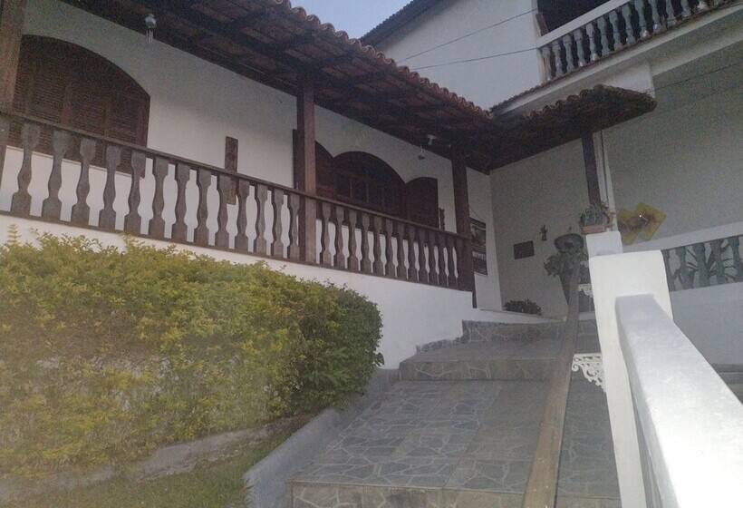 فندق Sacra Familia