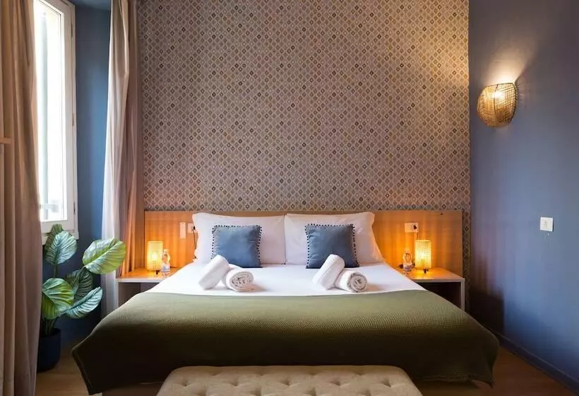 هتل The Convo Lake Como