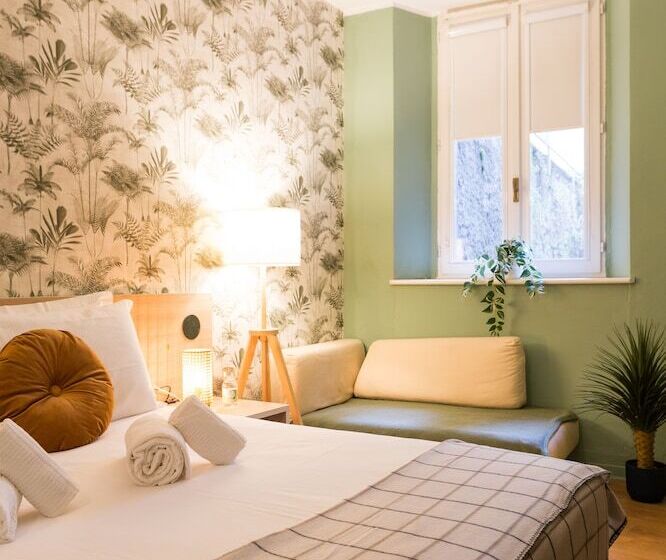 Hotel The Convo Lake Como