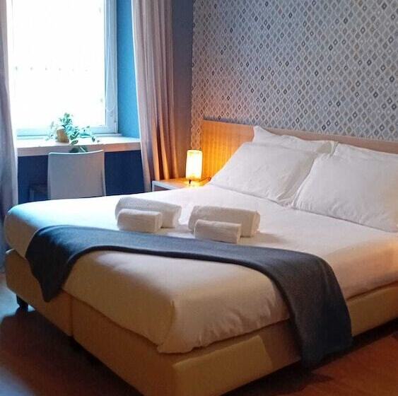 Hotel The Convo Lake Como