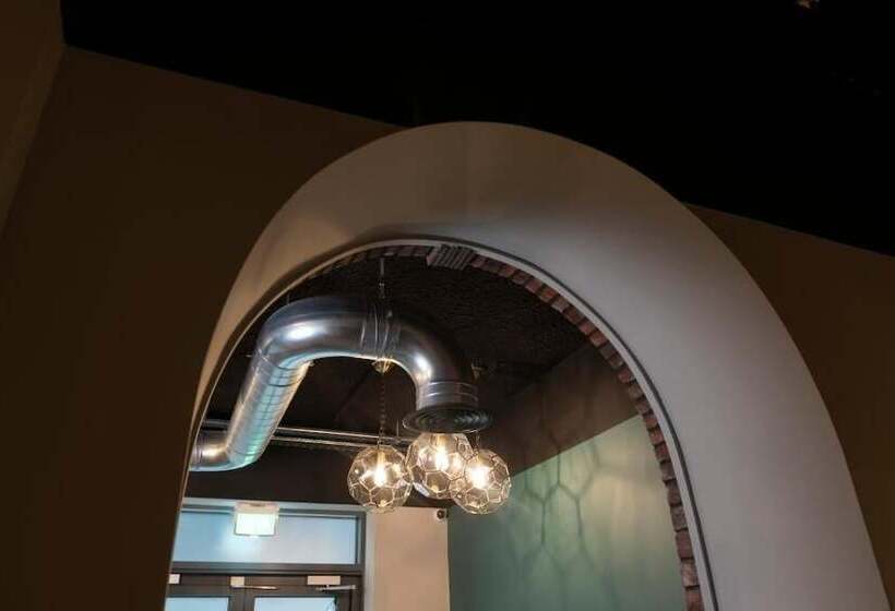 Отель The Heyford