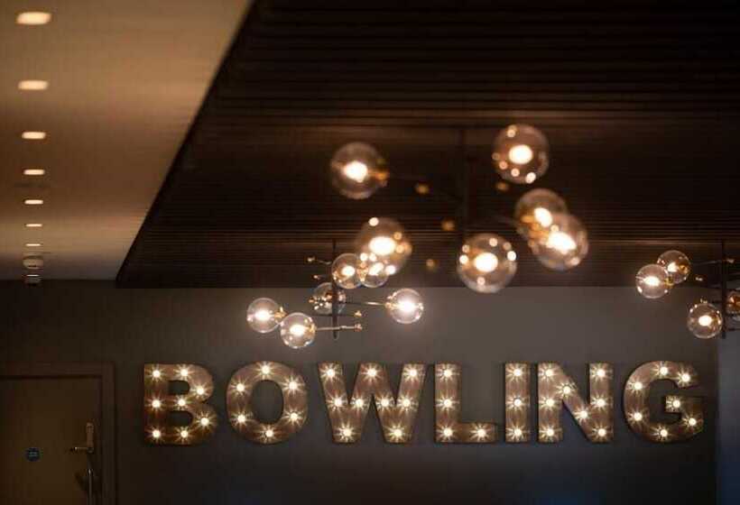 Отель The Heyford