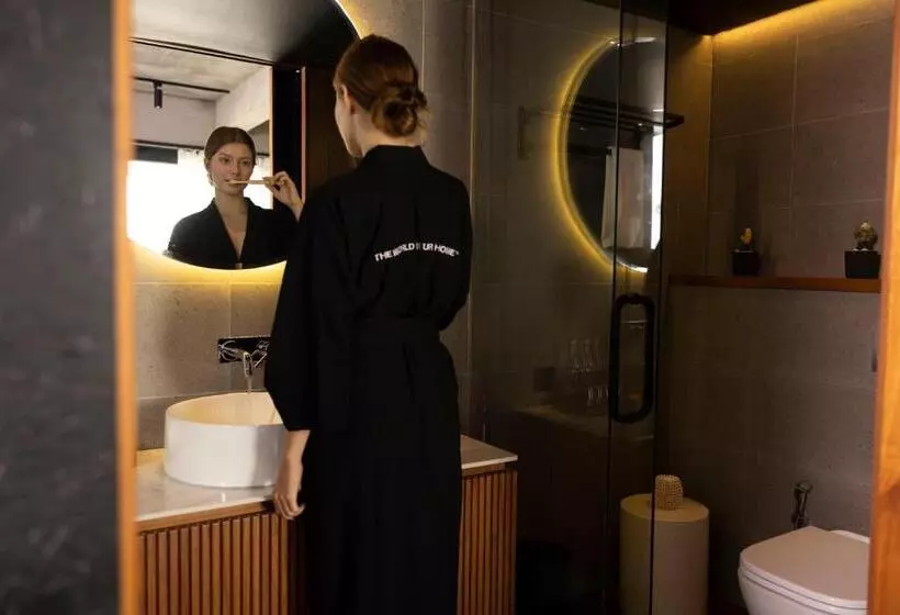 ホテル The Komu Canggu Bali