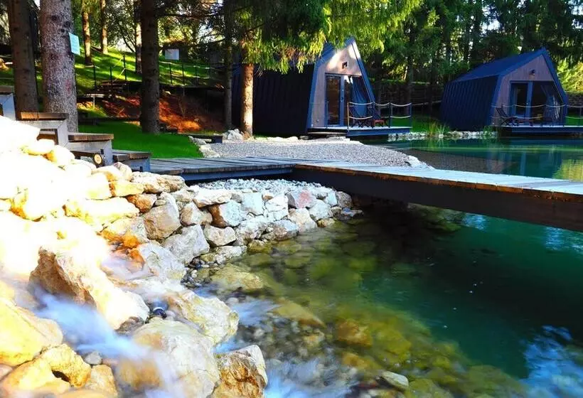 Hotelli Tree House Close To The National Park Plitvice Lakes