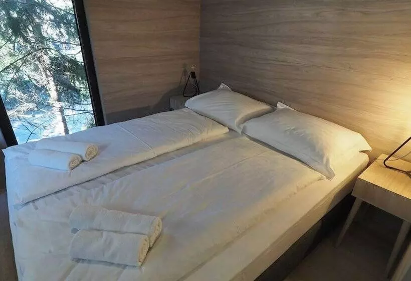 Hotelli Tree House Close To The National Park Plitvice Lakes