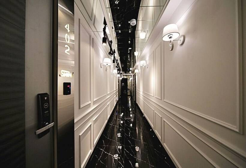 مُتل Andong Show