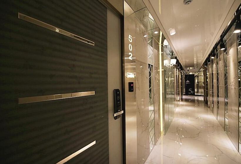 مُتل Andong Show