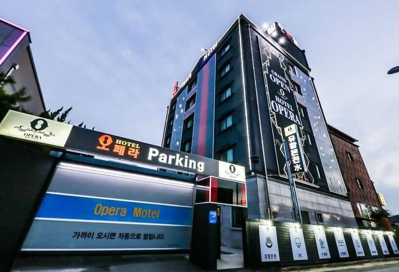 Motel Asan Opera