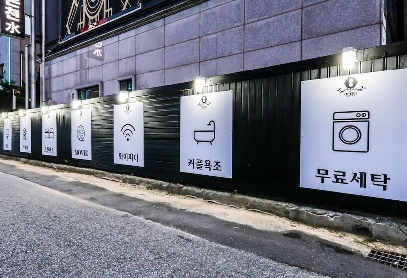 Motel Asan Opera