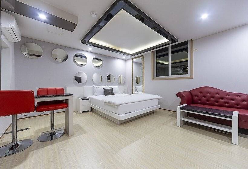 Мотель Daegu Geumho District Sweet