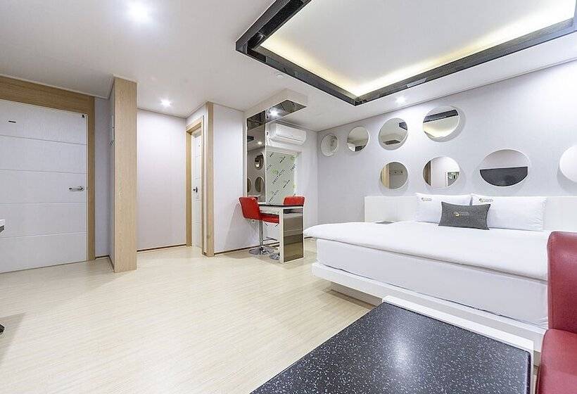 Мотель Daegu Geumho District Sweet