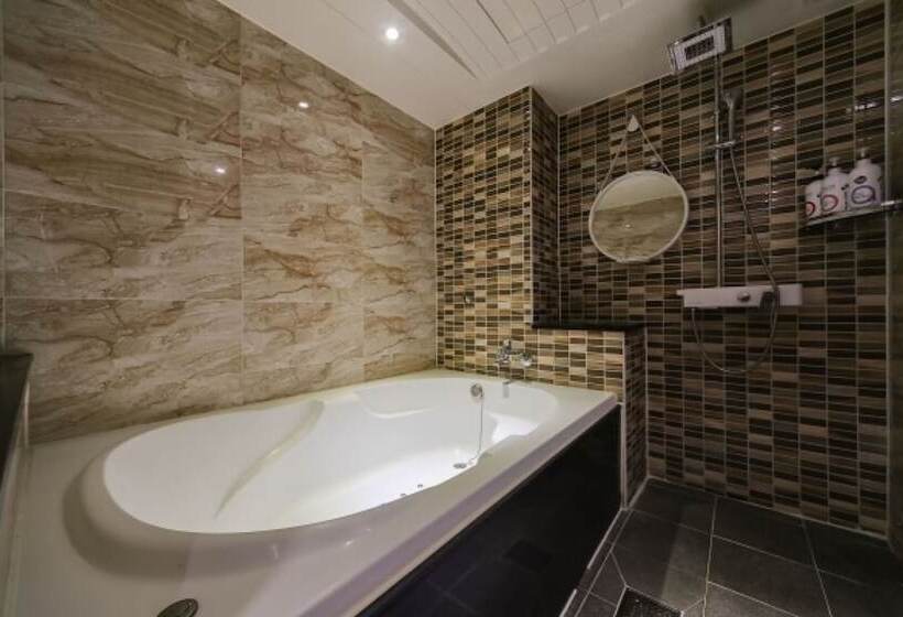 Мотель Daegu Geumho District Sweet