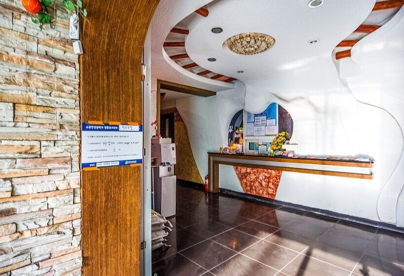 モーテル Geochang Cheonoh