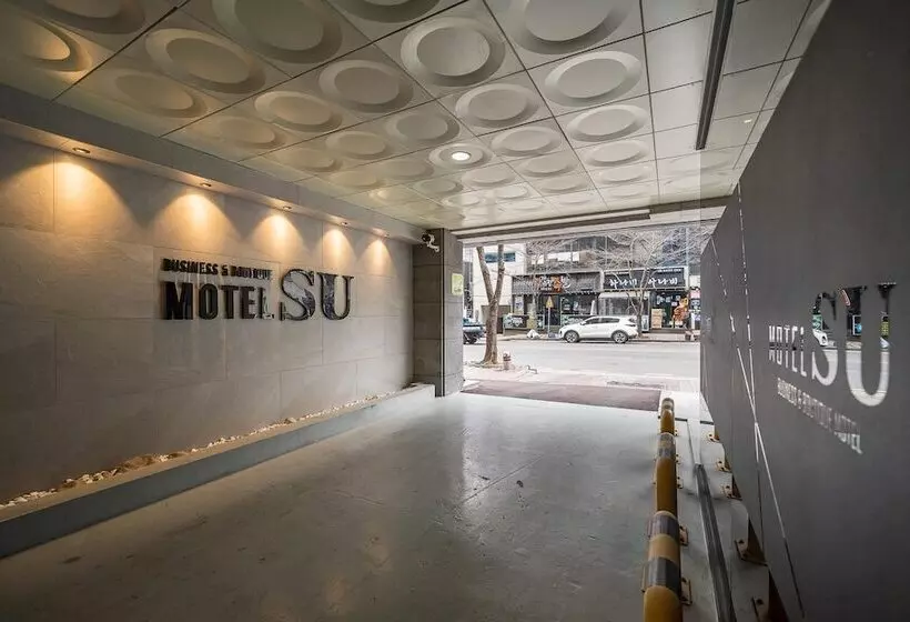 Motelli Gwangju Sangmu Hotel Su