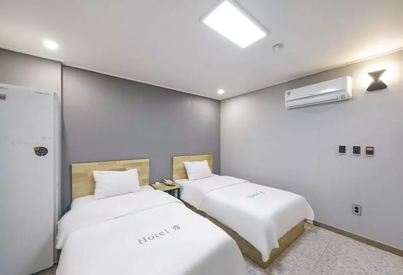 Motelli Gwangju Sangmu Hotel Su