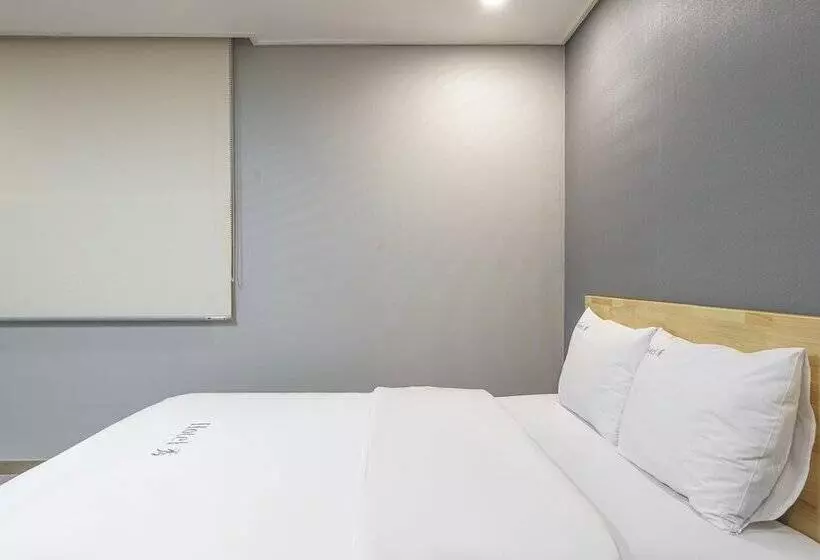 Motelli Gwangju Sangmu Hotel Su